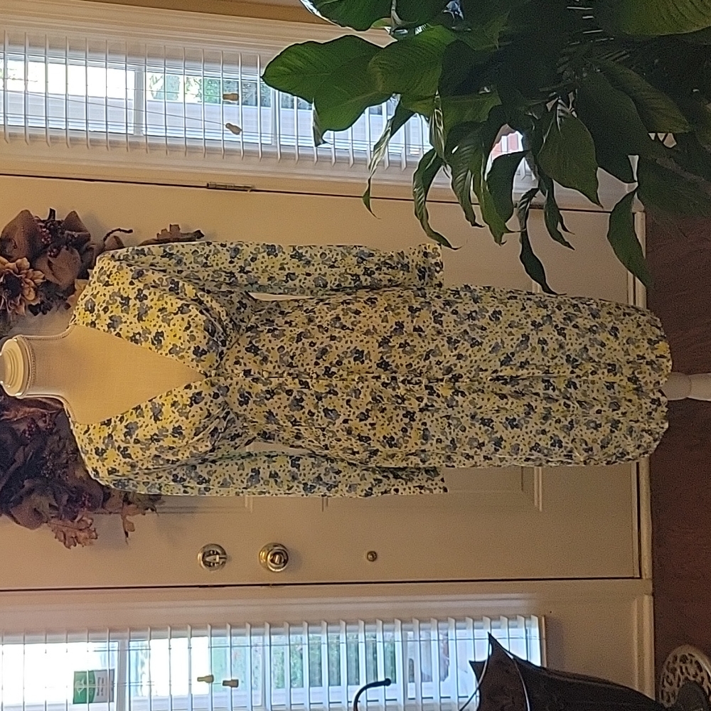 Boohoo blue yellow green white floral button front midi dress long sleeve 8 New…